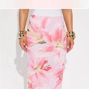 Fashion Nova Pink Floral Pencil Skirt